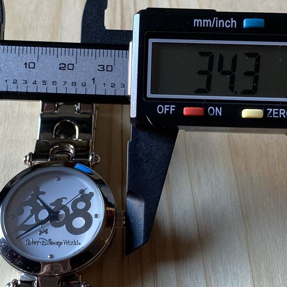 2008 Disney Time Works Watch New Battery main image 9